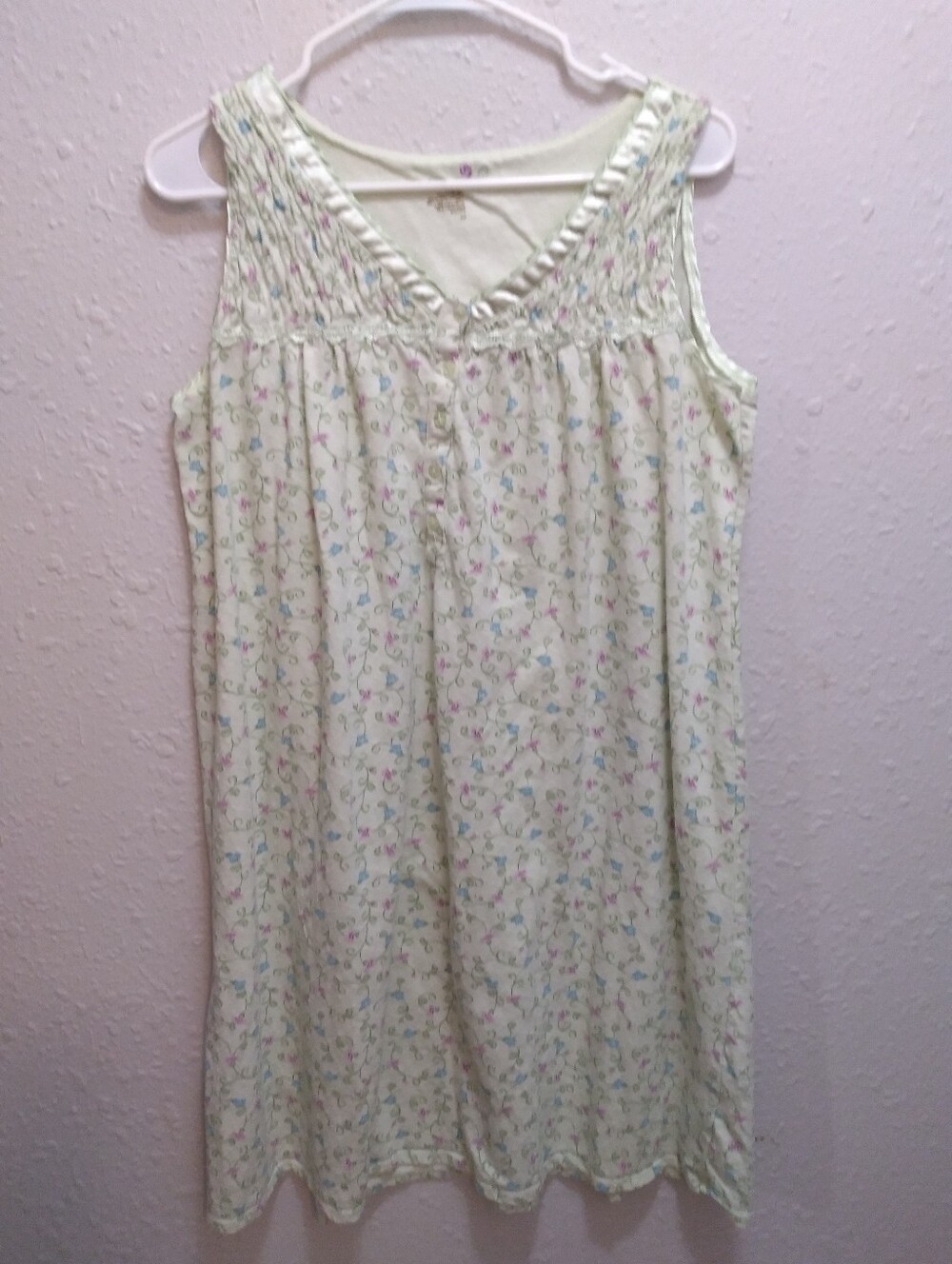 Secret Treasures Sleeveless Nightgown
